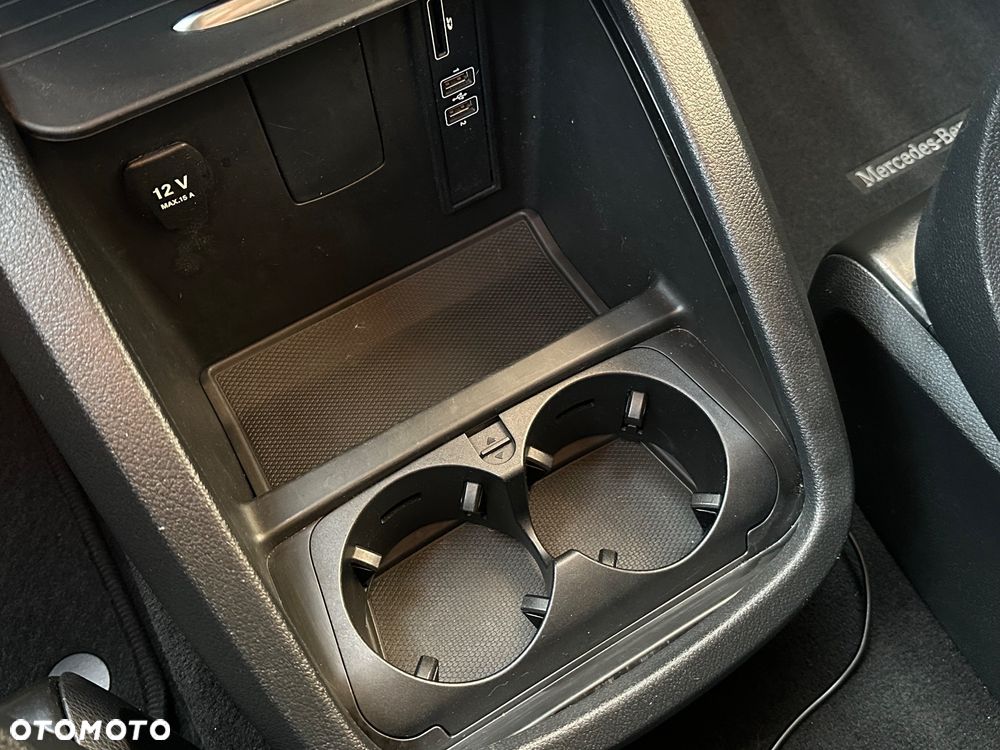 Mercedes-Benz Klasa V 250 (BlueTEC) d Avantgarde 7G-Tronic - 35