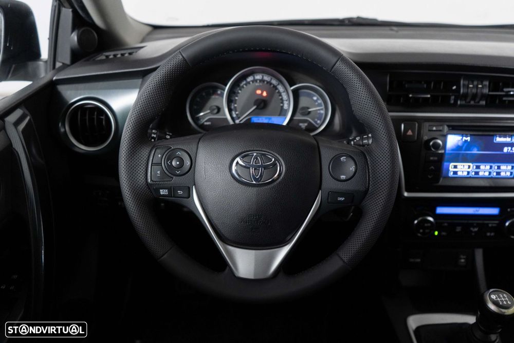 Toyota Auris - 19