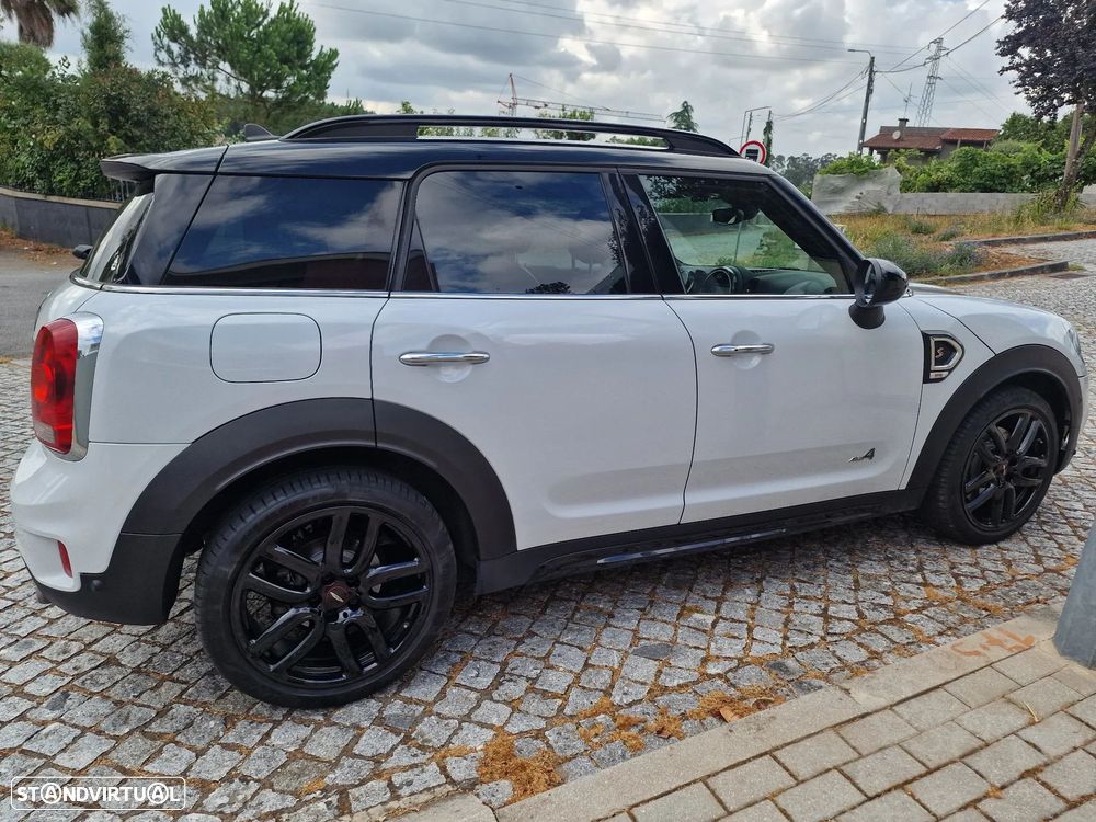 MINI Countryman Cooper SD ALL4 Auto - 2