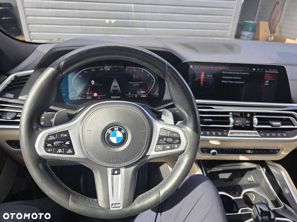 BMW X6 xDrive40d mHEV - 11