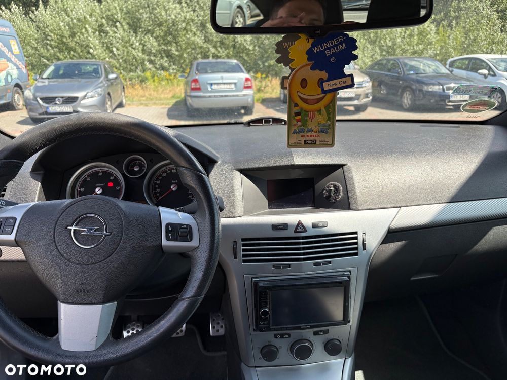 Opel Astra 1.9 CDTI Cosmo - 7