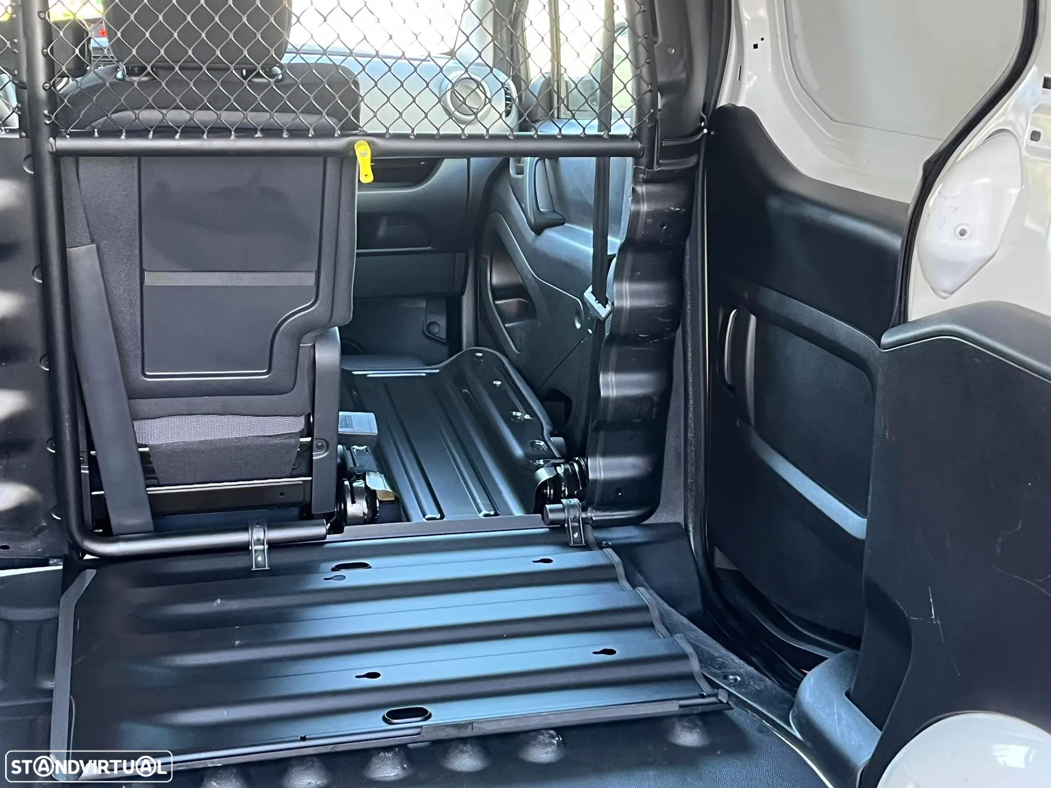 Citroën Berlingo L2 1.6 BlueHDi 100cv - 24