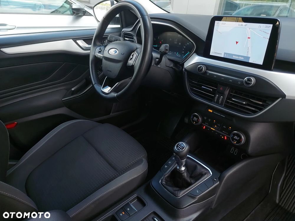 Ford Focus 1.5 EcoBlue Connected - 23