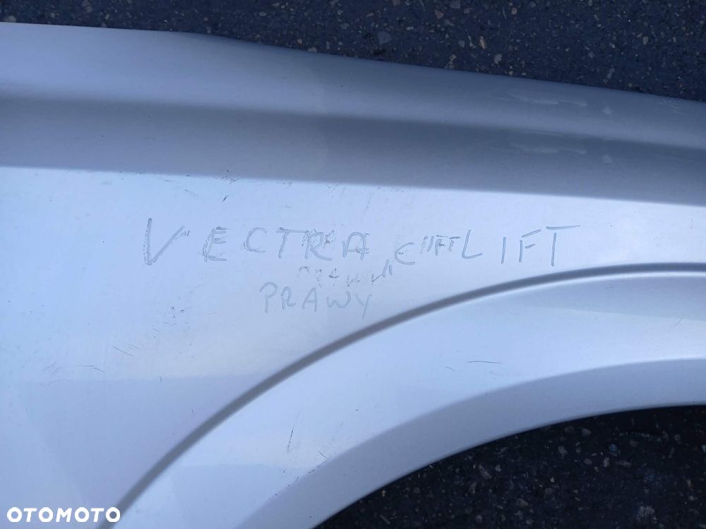 Opel Vectra C Lift Błotnik - 2