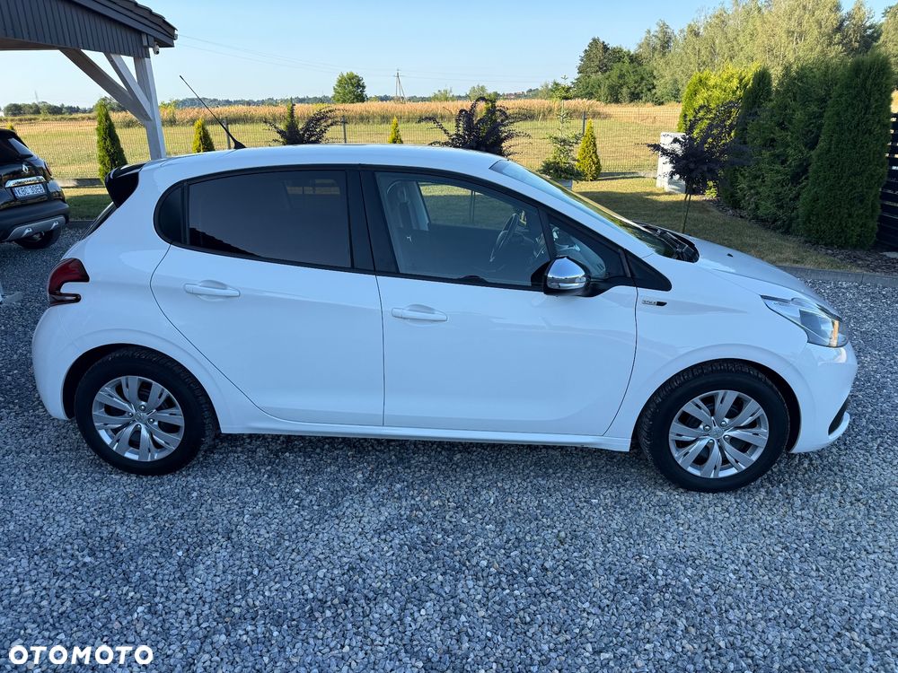 Peugeot 208 82 VTI Style - 25