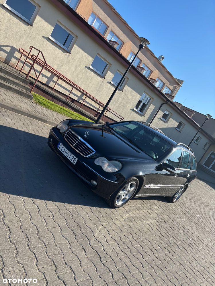 Mercedes-Benz Klasa C 270 T CDI Avangarde - 2