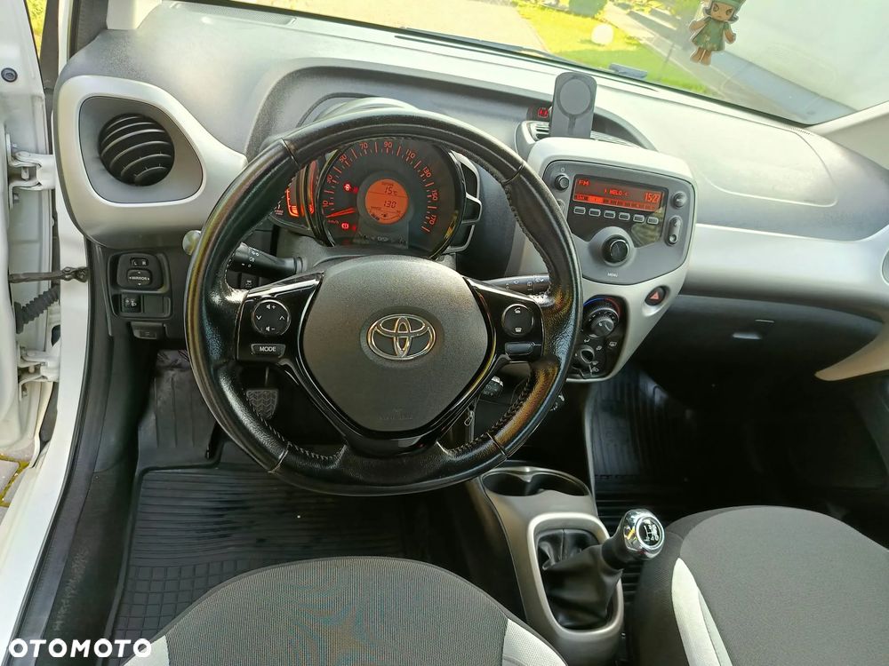 Toyota Aygo x-cite Style Selection - 5