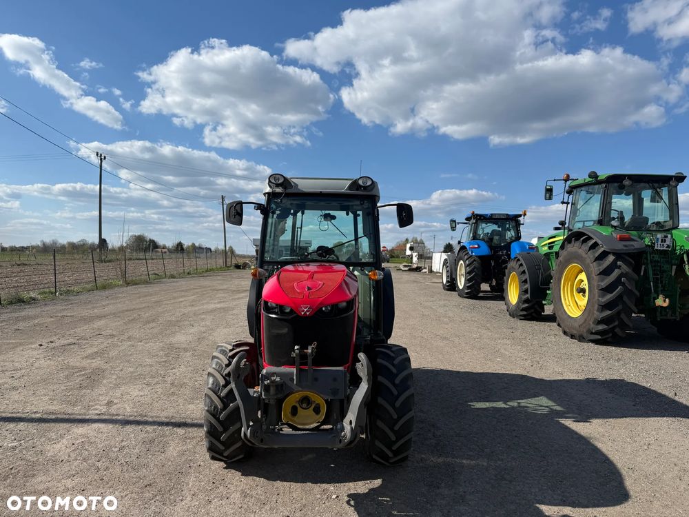 Massey Ferguson F 3710 - 6