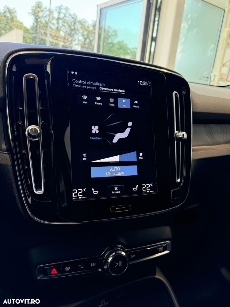 Volvo XC 40 Recharge T5 Twin Engine AT7 R-Design - 18