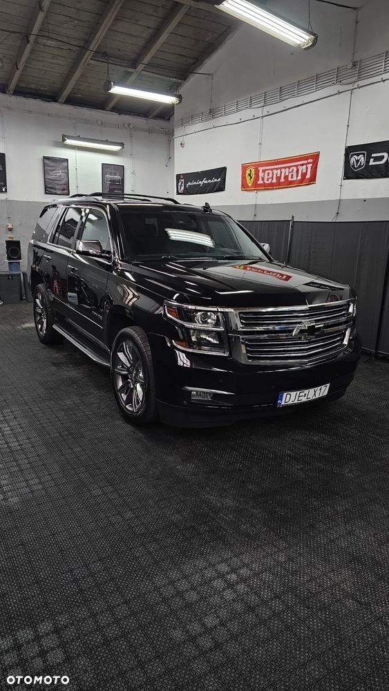 Chevrolet Tahoe - 2