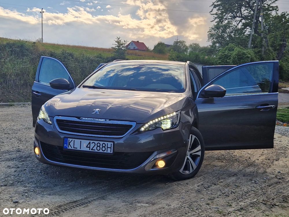 Peugeot 308 1.2 PureTech Allure S&S - 1