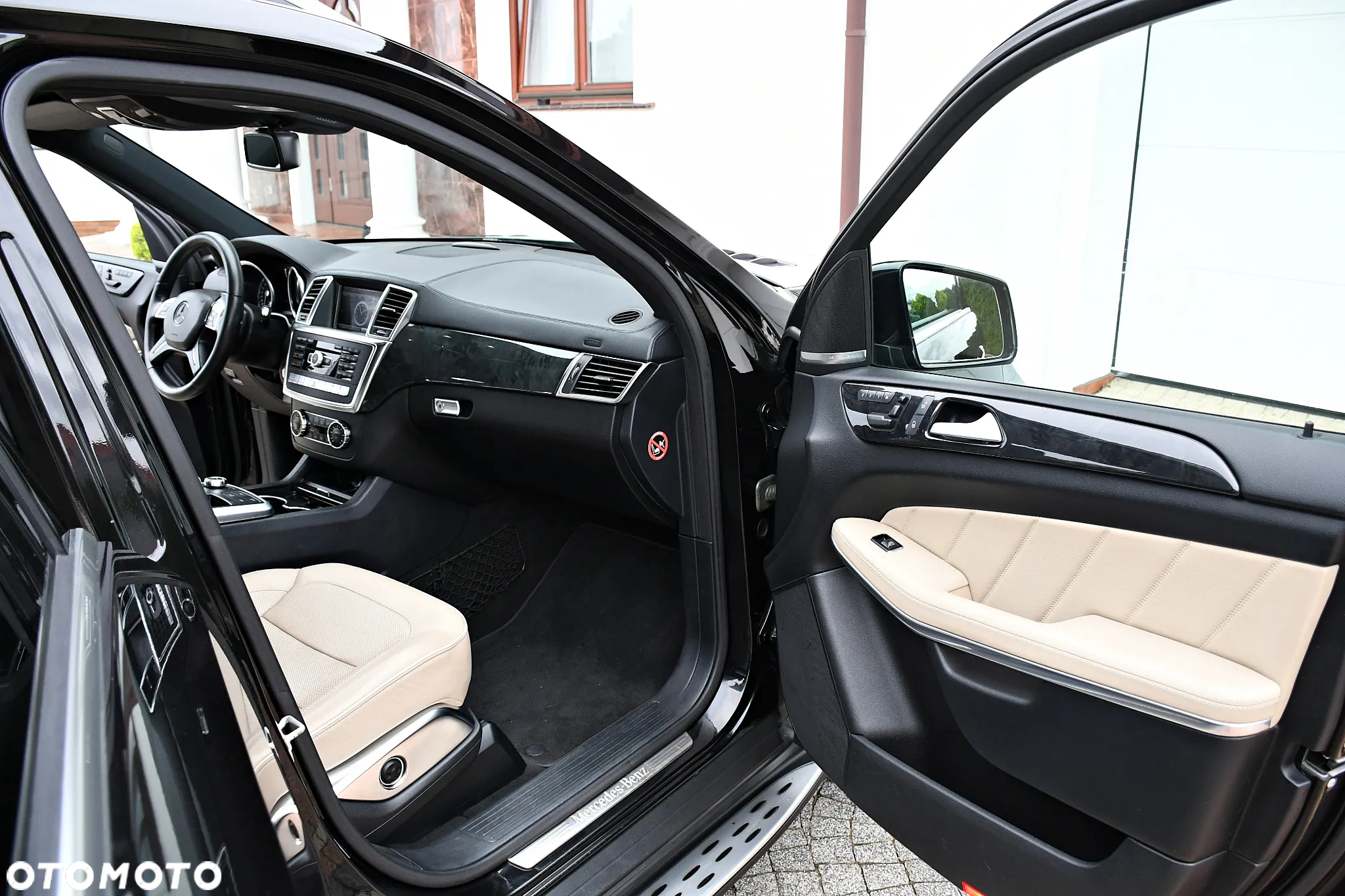 Mercedes-Benz GL 350 BlueTec 4-Matic - 19