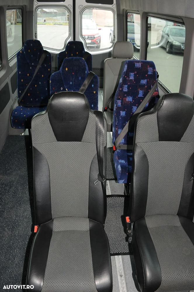 Mercedes-Benz Sprinter - 19