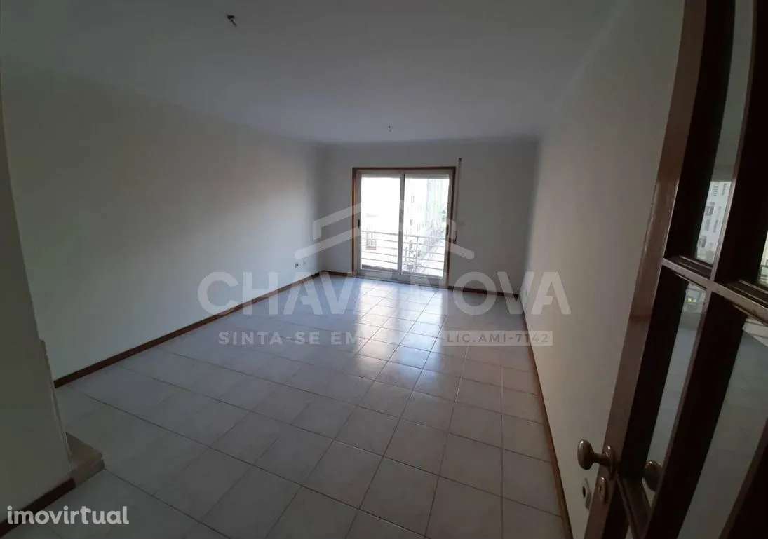 Apartamento T2 em Fânzeres-Ref: RT/02807/MH - Grande imagem: 5/14