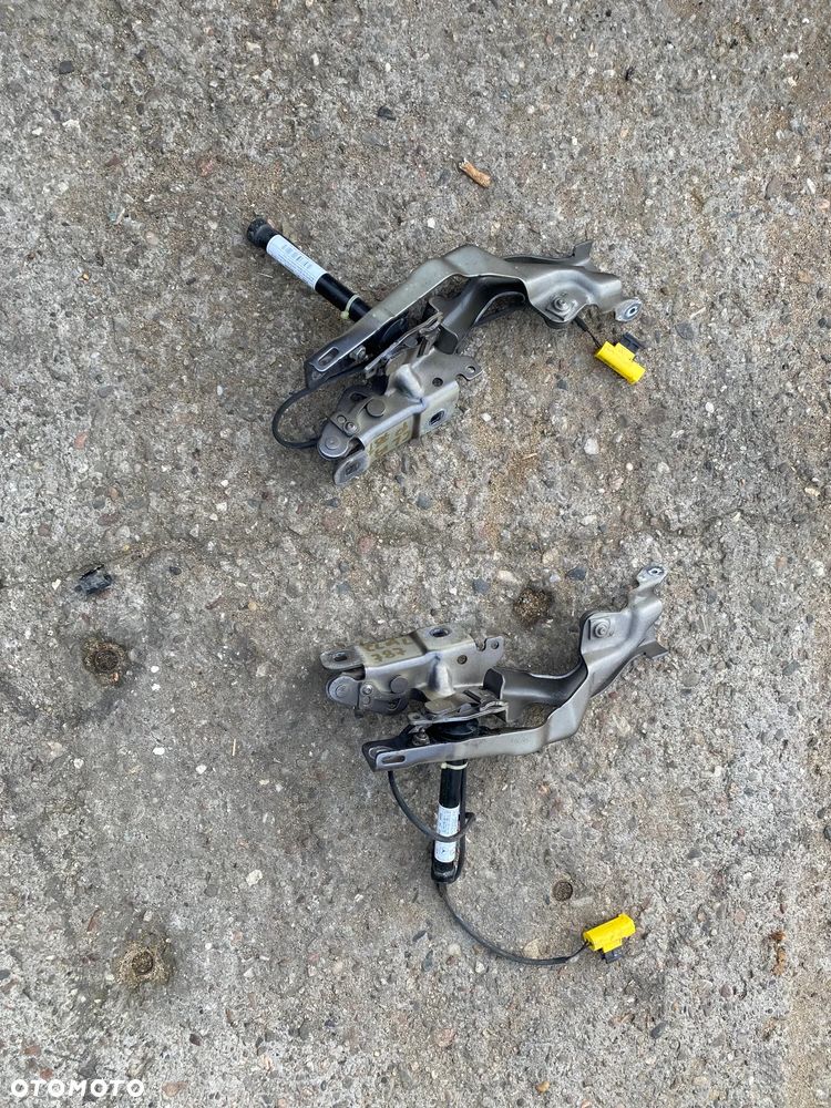 MERCEDES cla 117 zawias zawiasy maski naboj komplet kolor 787 - 1