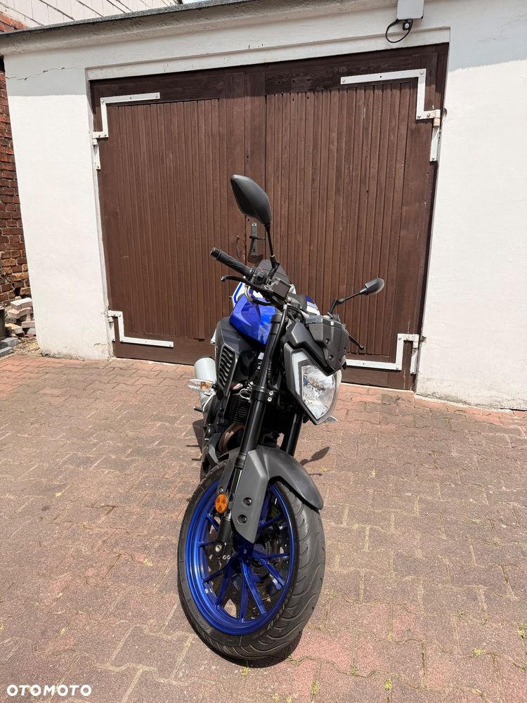 Yamaha MT - 6