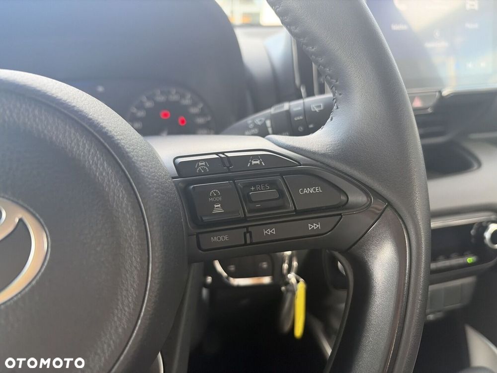 Toyota Yaris - 19
