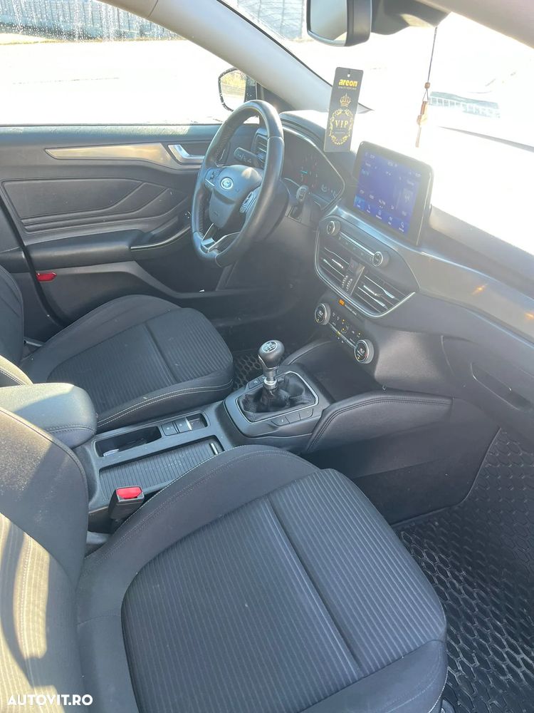 Ford Focus 1.5 EcoBlue Active - 11