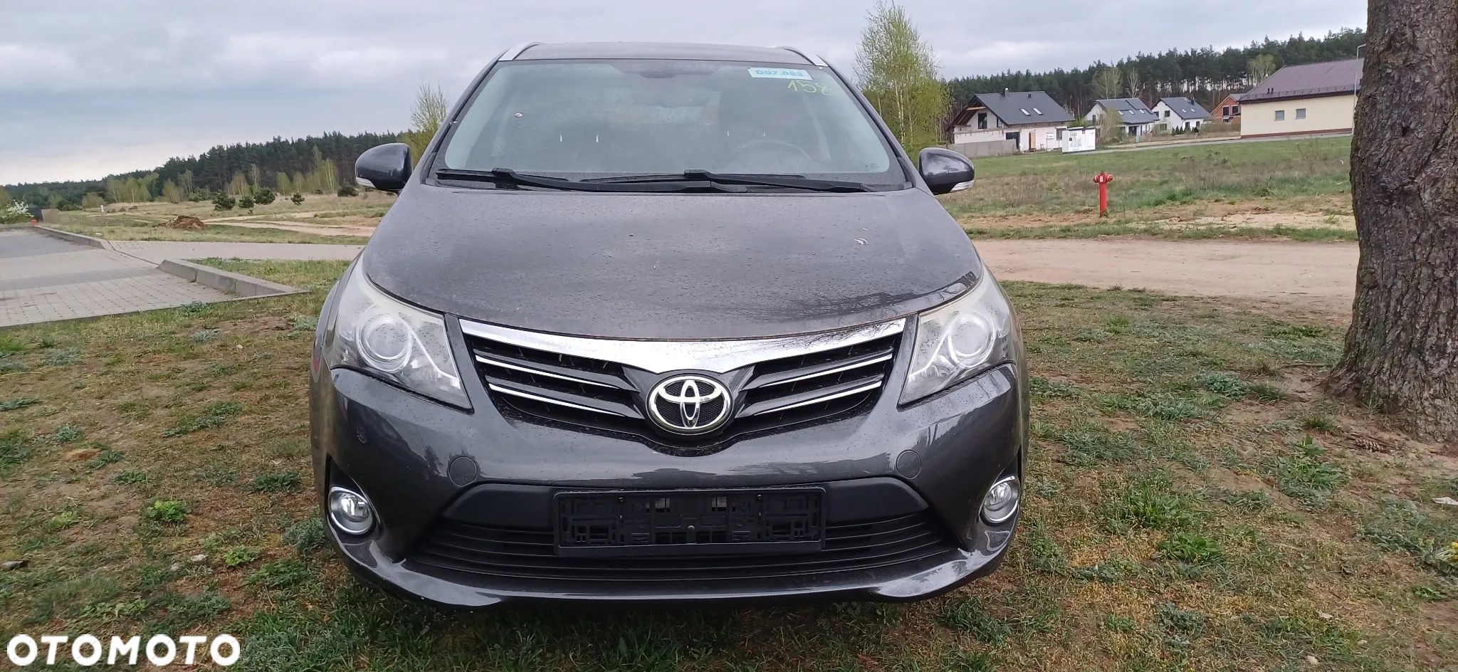 Toyota Avensis Combi 2.2 D-4D Automatik Edition (2014) - 1