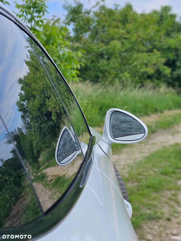 Porsche Panamera - 31