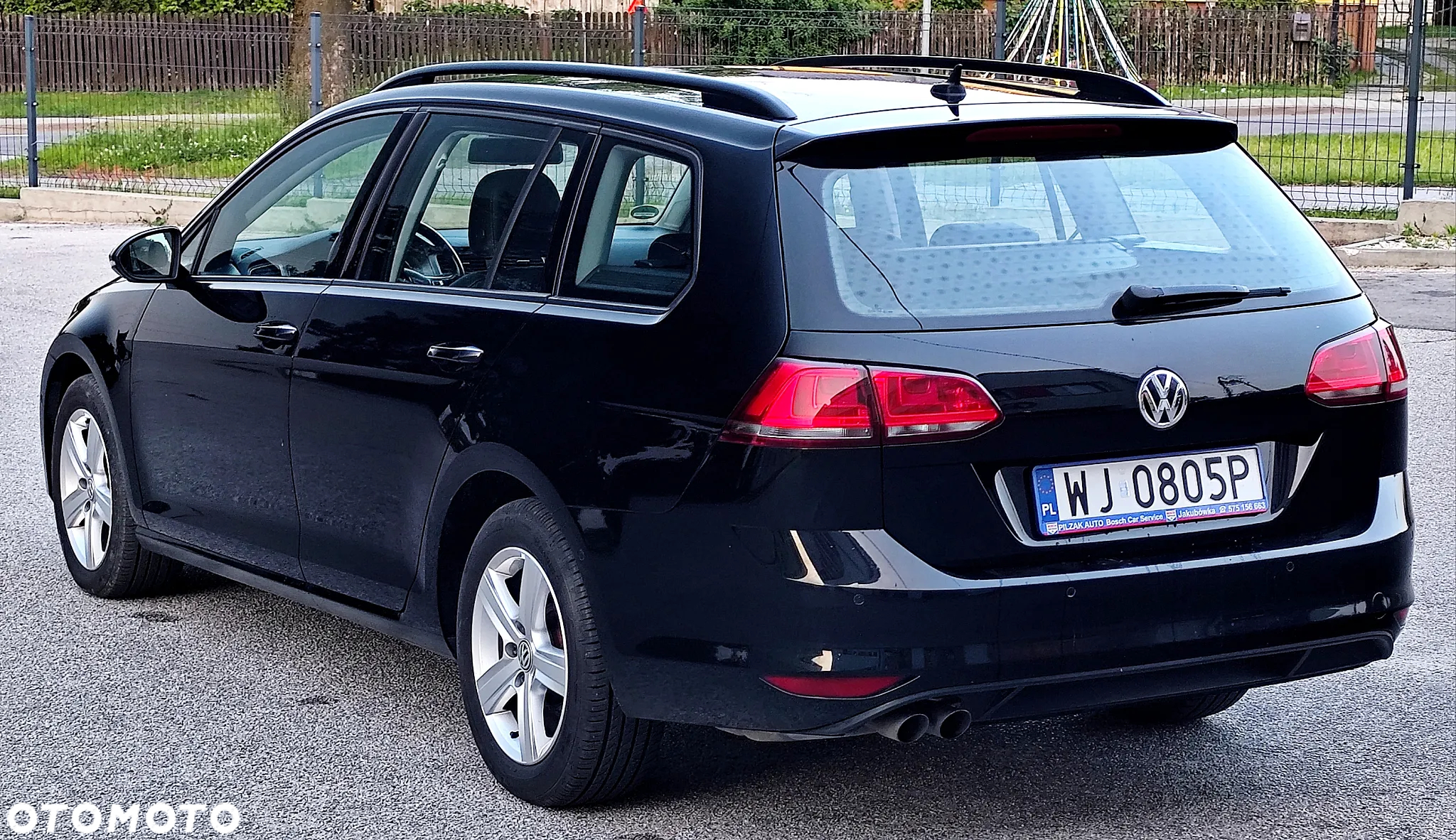 Volkswagen Golf - 10