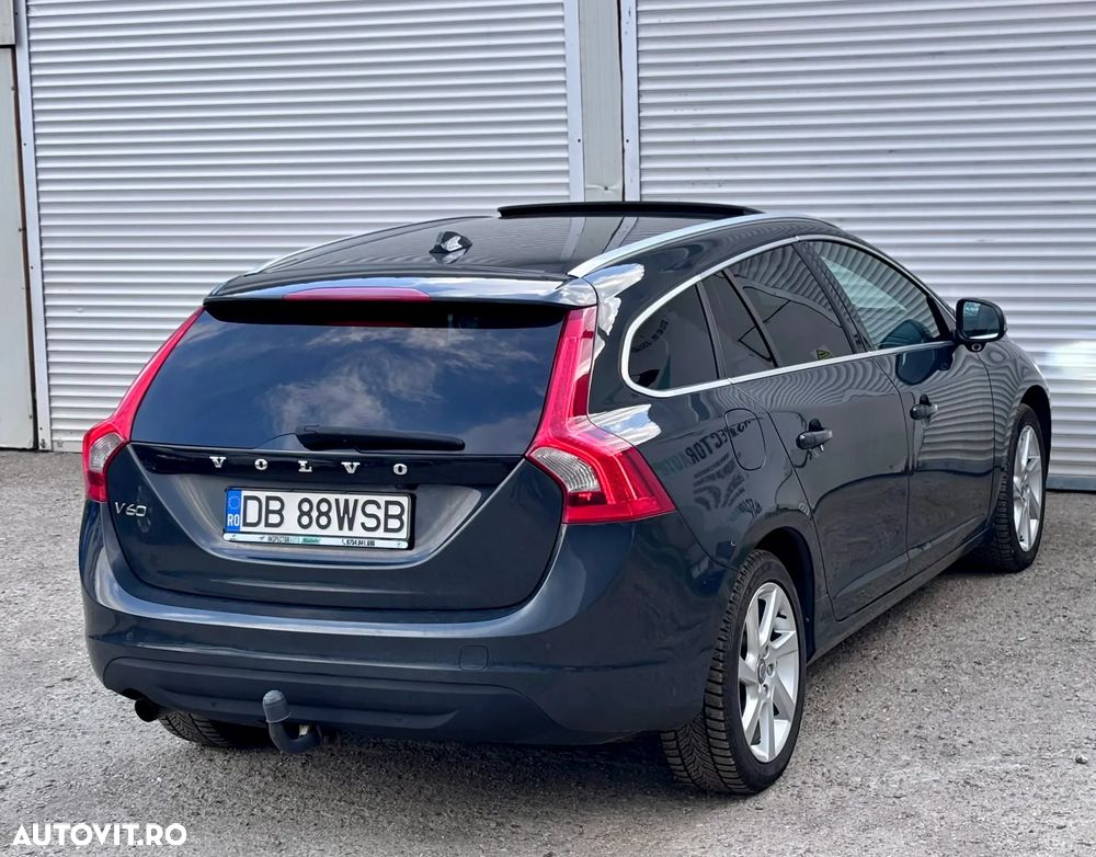 Volvo V60 D3 Start-Stop Summum - 13