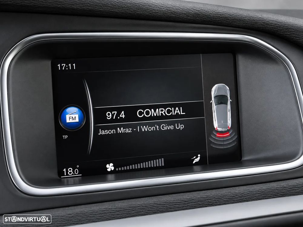 Volvo V40 2.0 D3 Momentum - 27