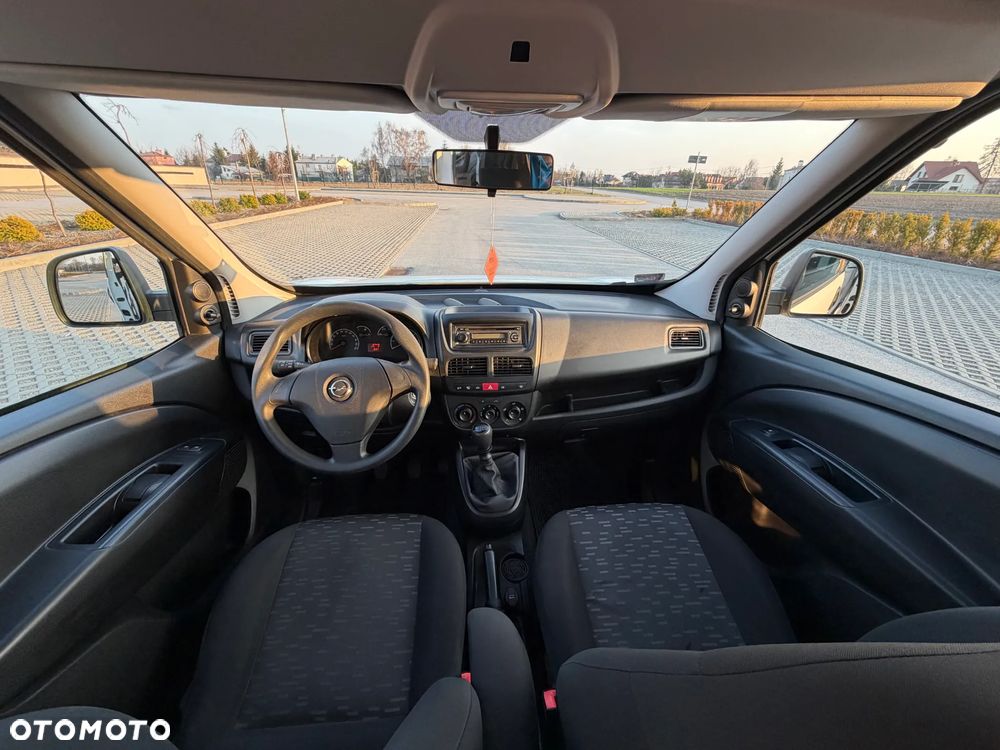 Opel Combo 1.6 CDTI Enjoy - 19