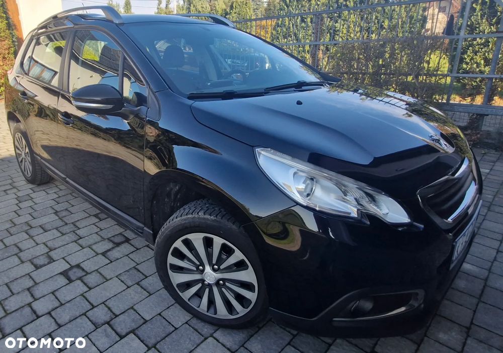 Peugeot 2008 - 8