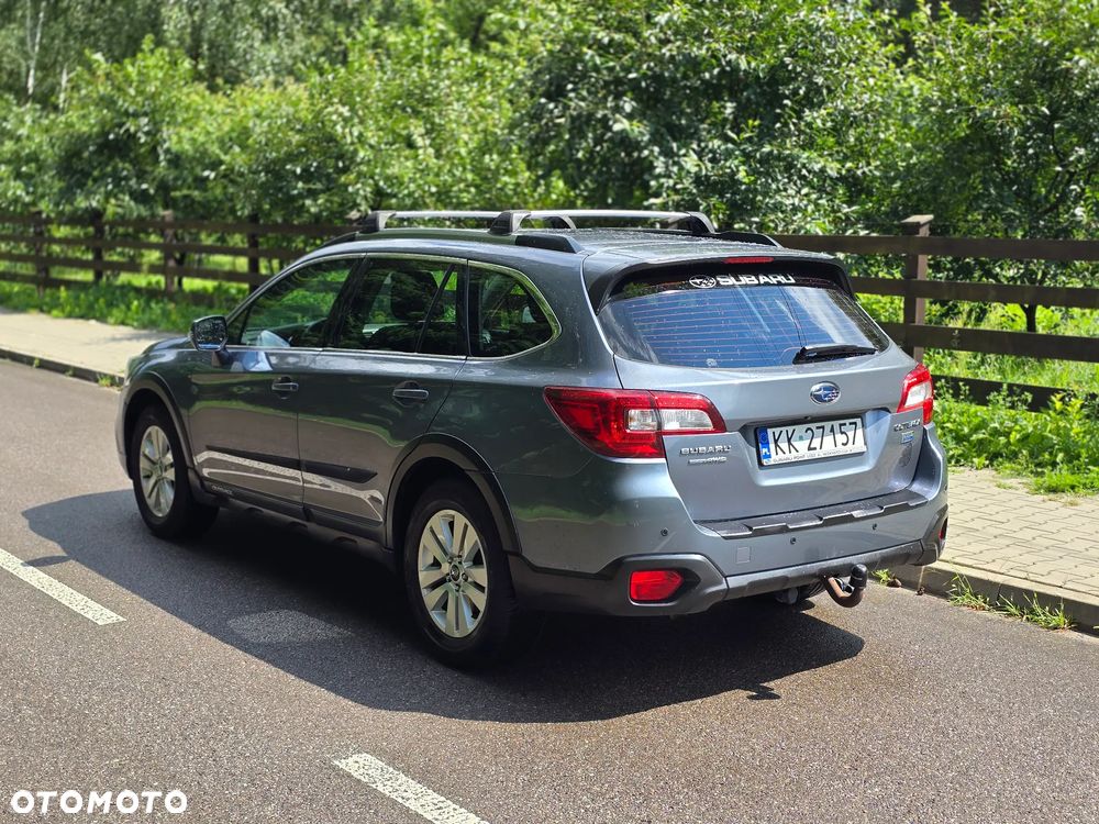 Subaru Outback 2.0D Exclusive Lineartronic - 18