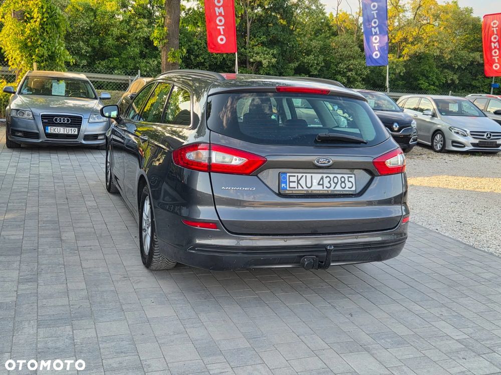 Ford Mondeo 1.6 TDCi Ambiente - 10