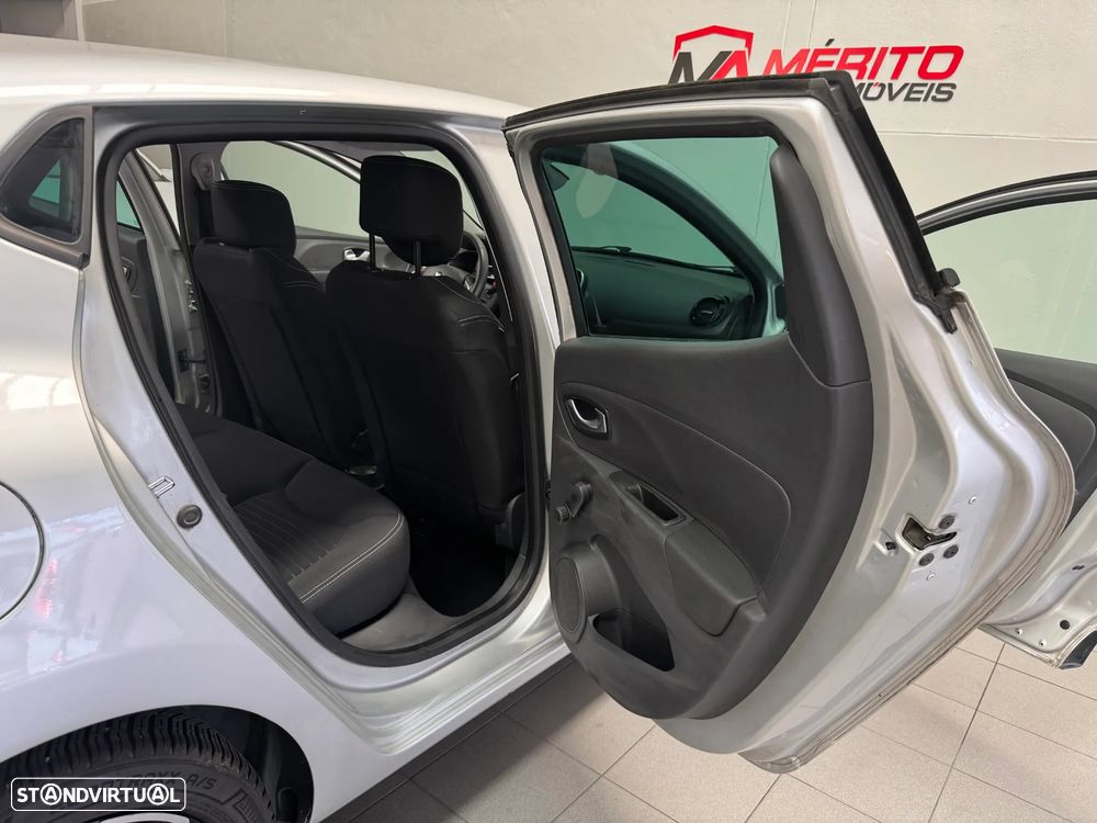 Renault Clio TCe 90 Limited - 19
