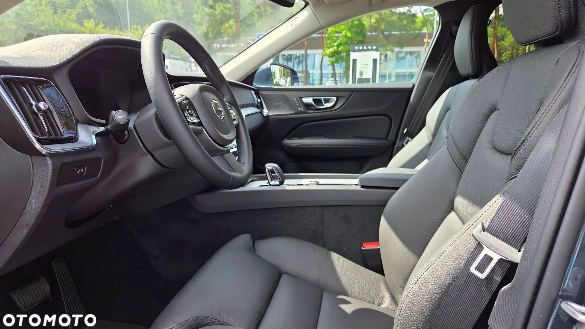 Volvo V60 B4 B Plus Bright - 8
