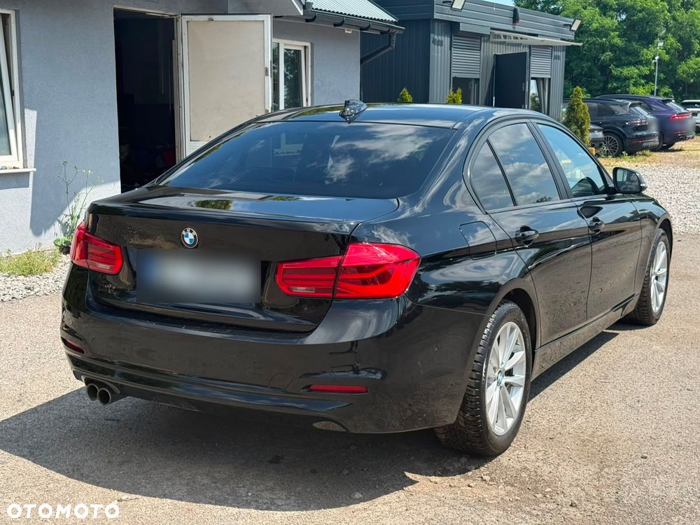 BMW Seria 3 320i GPF xDrive - 6