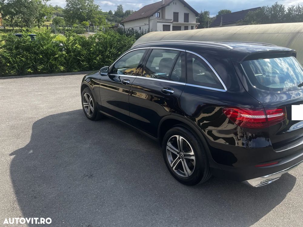 Mercedes-Benz GLC - 3