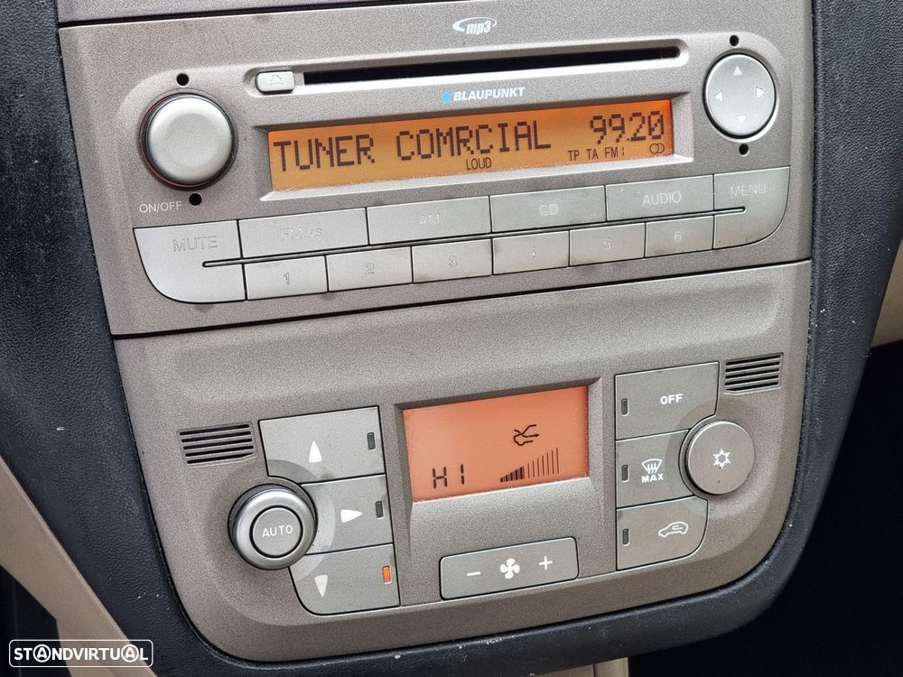 Fiat Linea 1.3 M-Jet Emotion Dualogic - 10