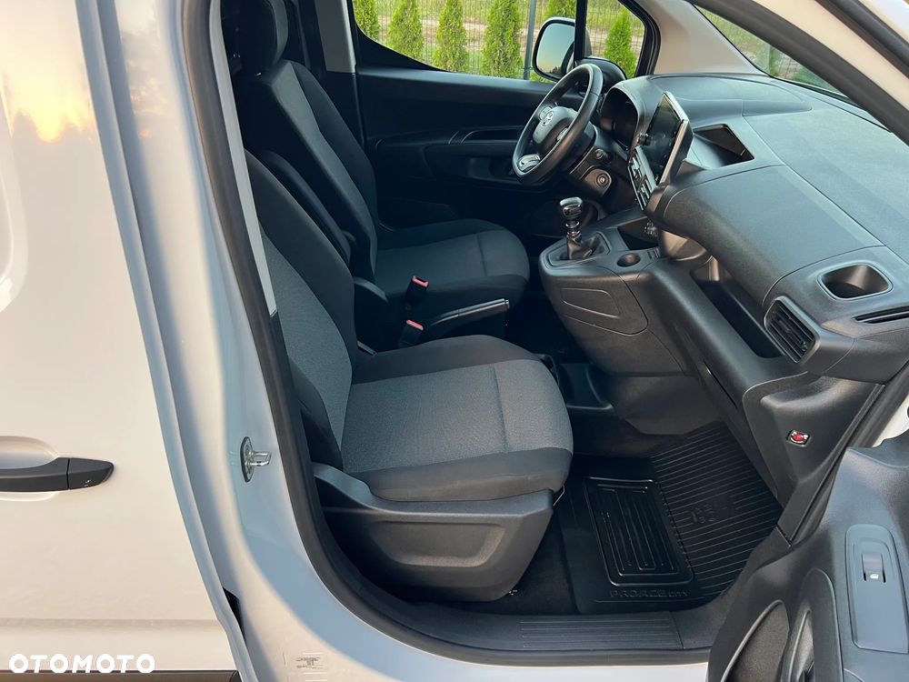 Toyota PROACE CITY - 21