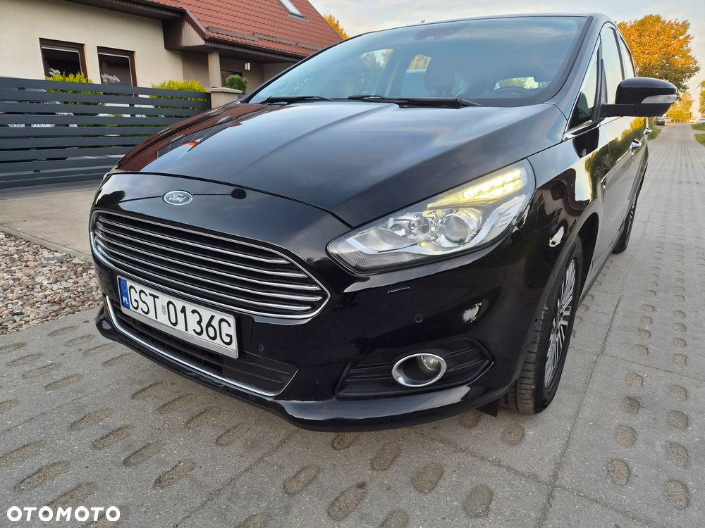 Ford S-Max 2.0 EcoBlue Titanium - 18