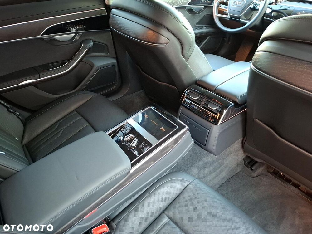 Audi A8 - 19