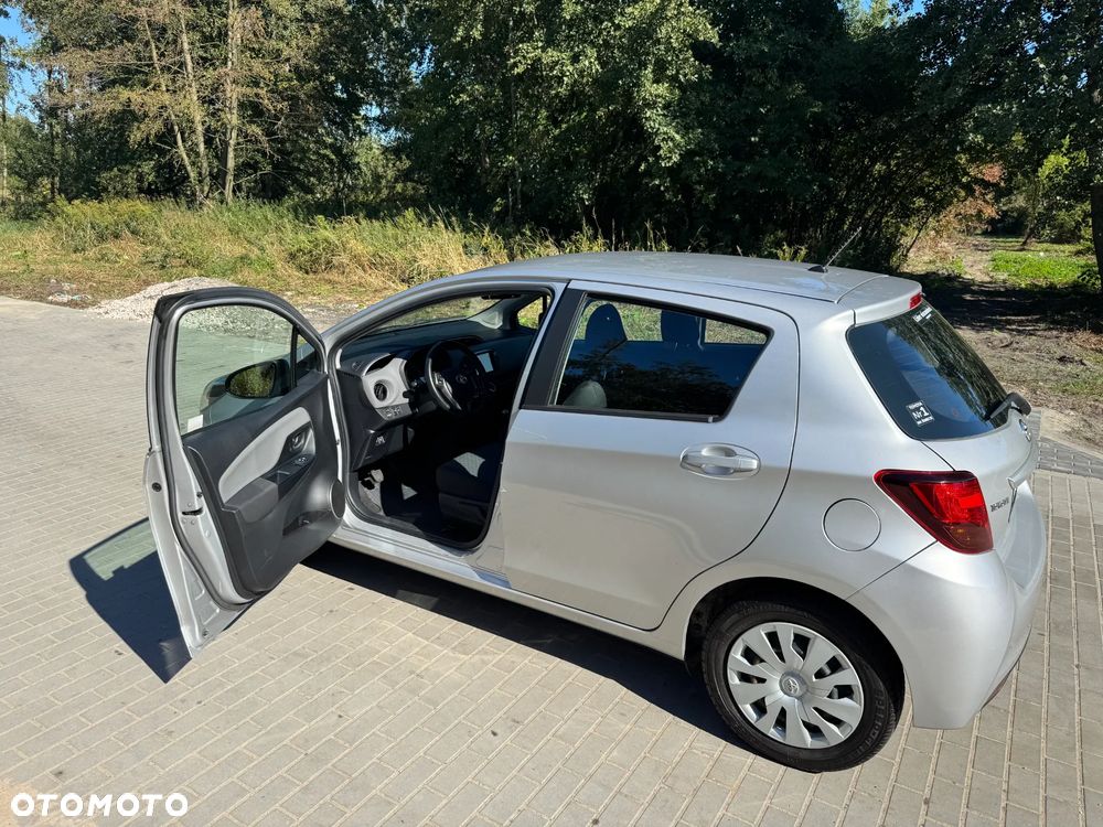 Toyota Yaris - 3