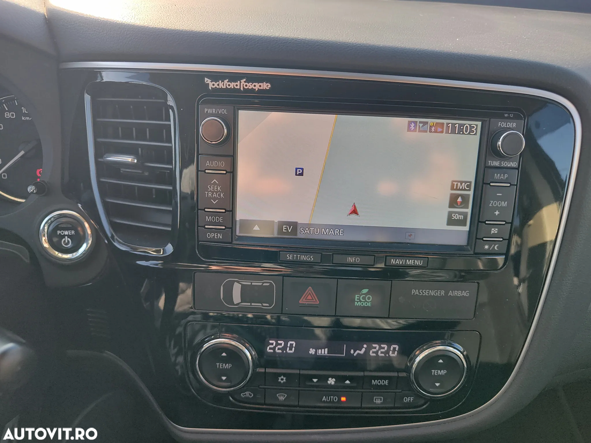 Mitsubishi Outlander 2.0 4WD Plug-In Hybrid - 15