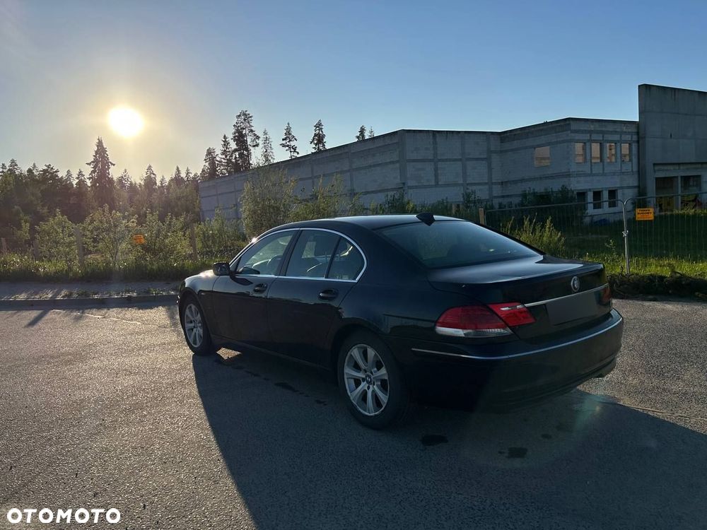 BMW Seria 7 730d - 12
