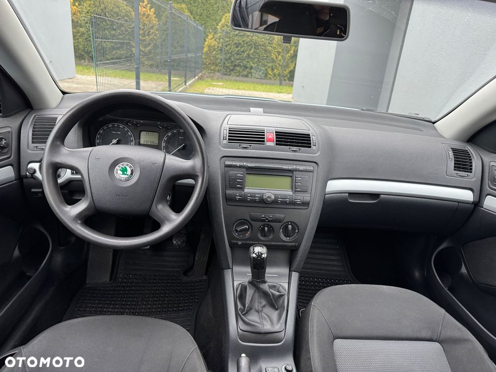 Skoda Octavia 1.6 Classic - 5