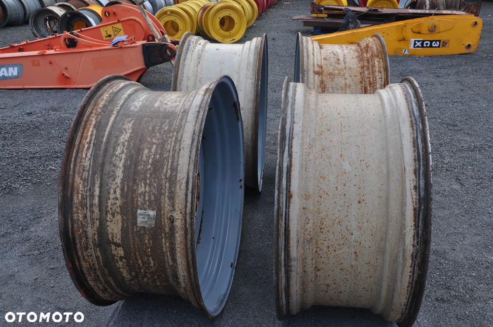 Felga 18x38 Massey Ferguson 7480 6480 6485 6490 - 4