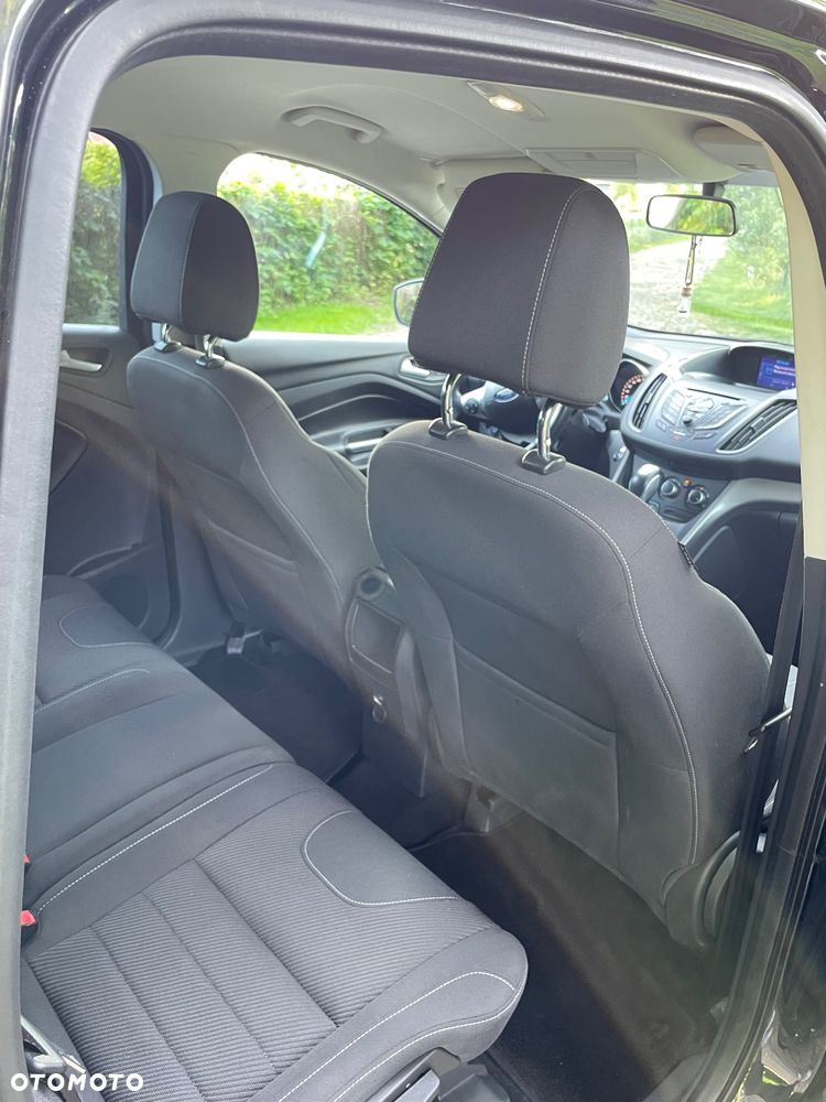 Ford Kuga 2.0 TDCi 4WD Trend - 12