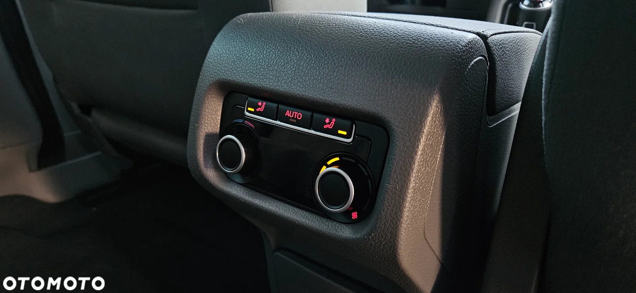Seat Alhambra 2.0 TDI Ecomotive Reference - 17