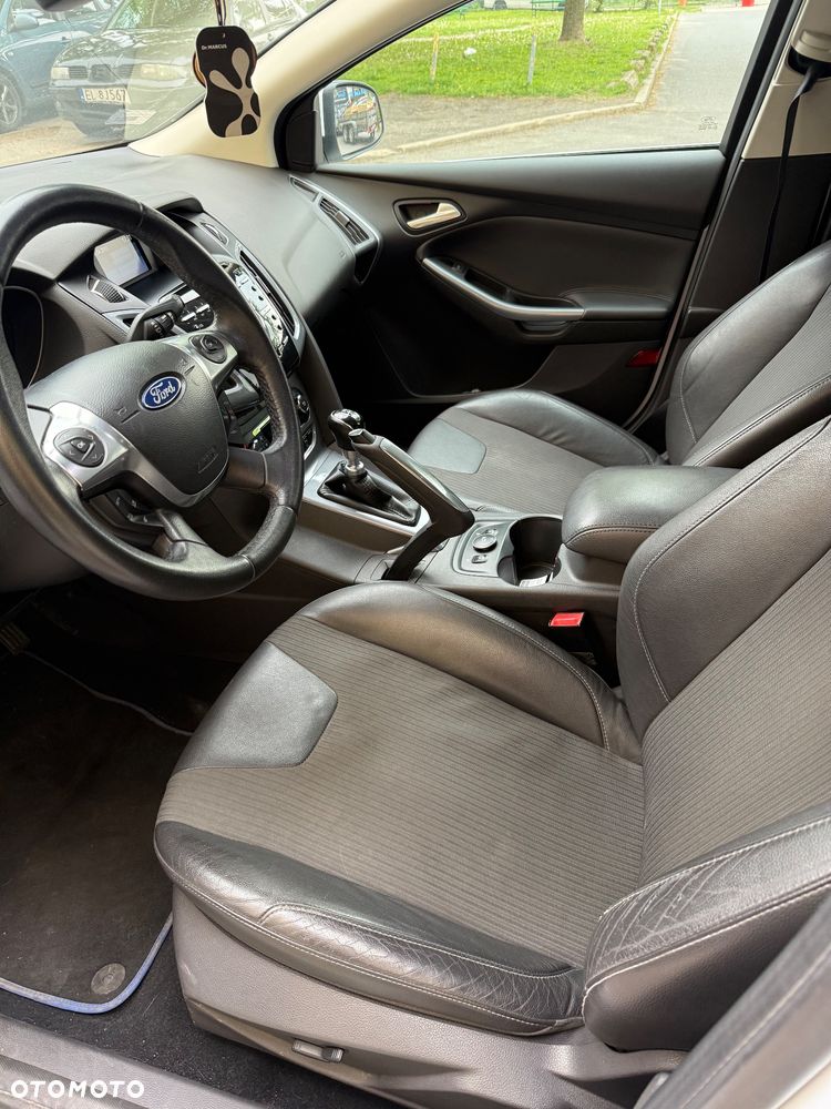 Ford Focus 1.6 EcoBoost Start-Stopp-System Titanium - 9