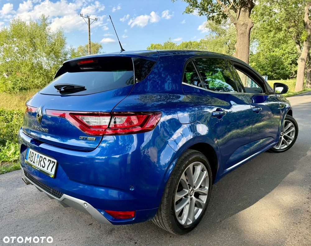 Renault Megane TCe 140 GPF GT LINE - 2