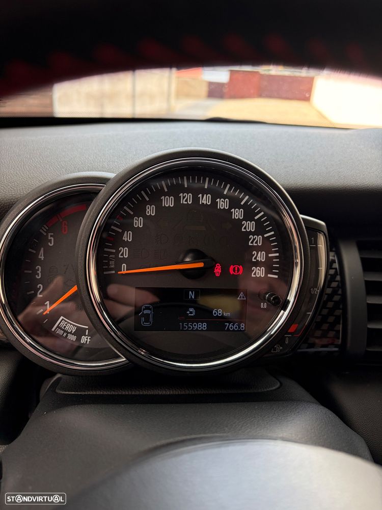MINI 3 Portas Cooper SD - 14