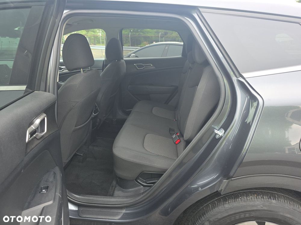 Kia Sportage - 14